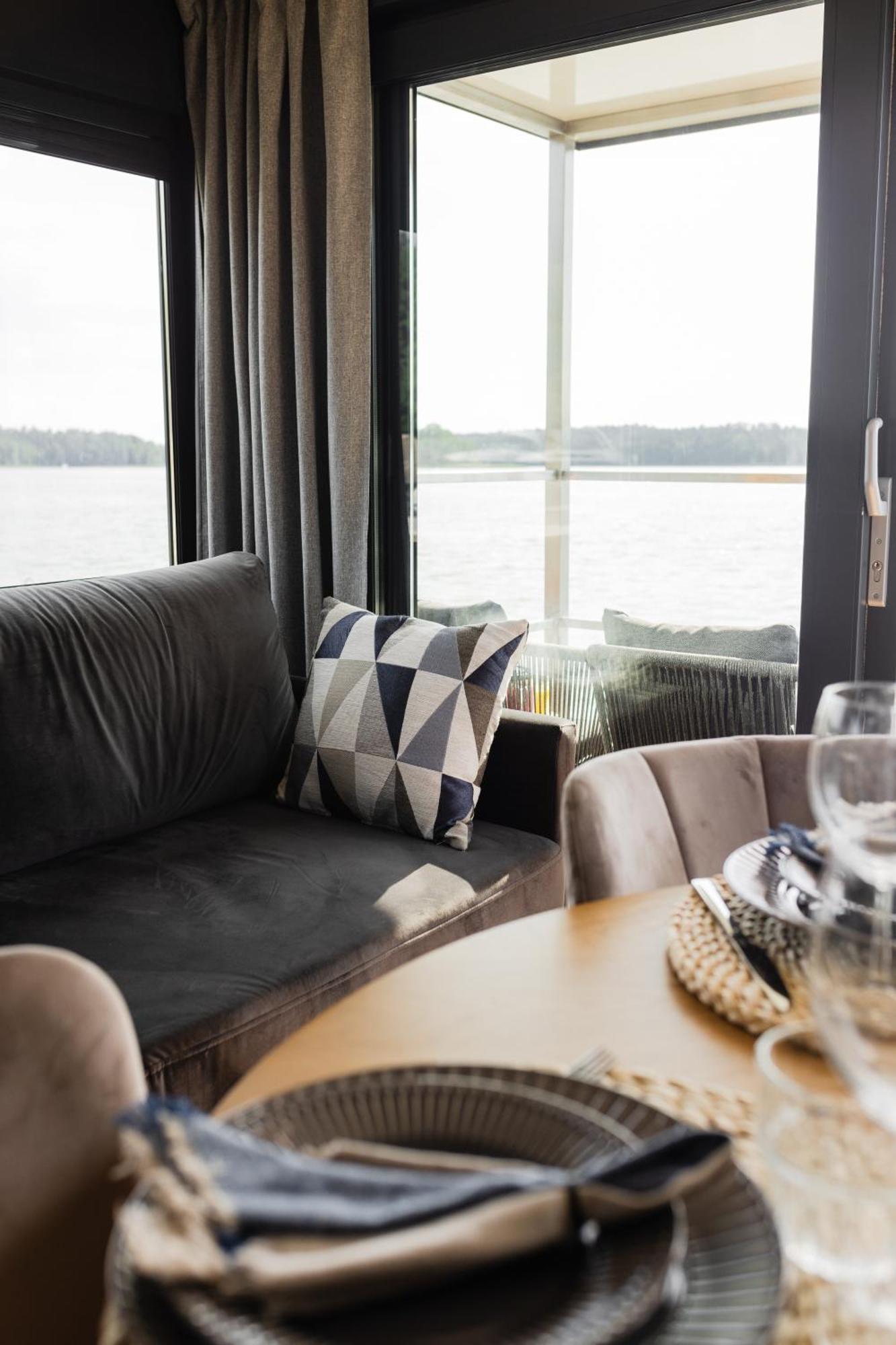 Domek Na Wodzie - Houseboat -Sauna, Taras Na Dachu, Dwie Sypialnie Міколайкі Екстер'єр фото