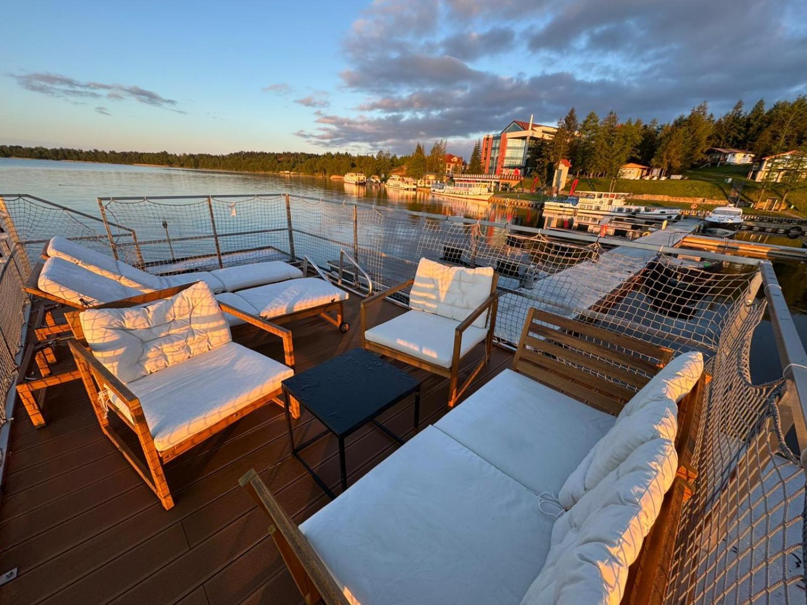 Domek Na Wodzie - Houseboat -Sauna, Taras Na Dachu, Dwie Sypialnie Міколайкі Екстер'єр фото